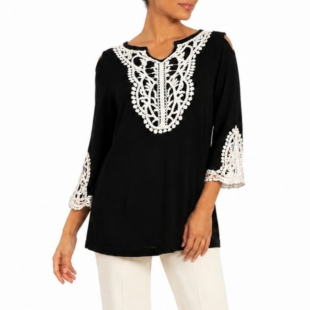 Lauren Michelle Sweater Top Women M Black Crochet Lace Boho Knit Peasant Whimsy